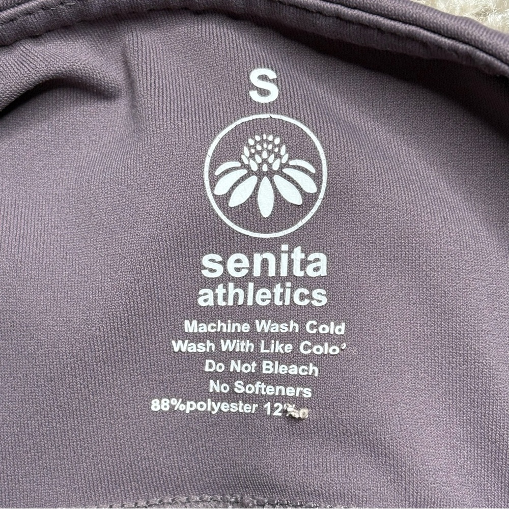 Senita Athletics Maternity Cropped Leggings - Picture 3 of 4